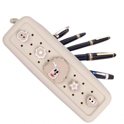 Etui Piele Parker Basic Khaki - 2 piese Etui Combo Silicon Cu Charms Acvila SquishyCase Colorjoy Crem